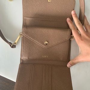Brown crossbody bag